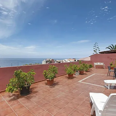 Spacious With Private Terrace Casa vacanze *